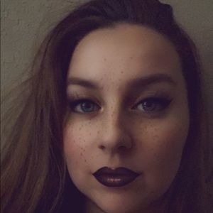 Meet your Posher, Jeni